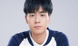 吃瓜娱乐圈李现和胡一天,娱乐圈的瓜田新秀